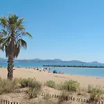 アパート Les Calanques Du Parc-2 By Interhome サン・エギュルフ