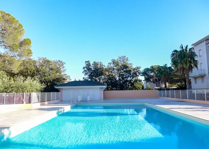 Les Calanques Du Parc-2 By Interhome Saint Aygulf