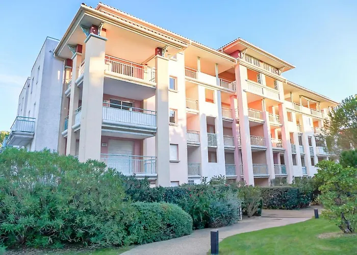 Les Calanques Du Parc-2 By Interhome Apartment *