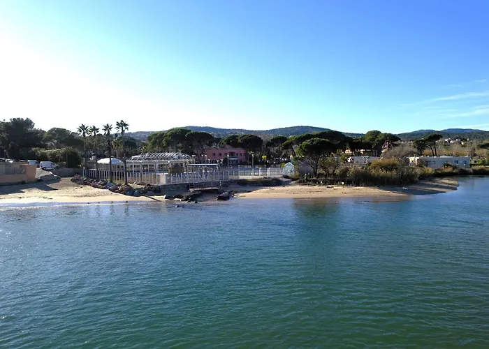 Apartment Les Calanques Du Parc-2 By Interhome Saint Aygulf